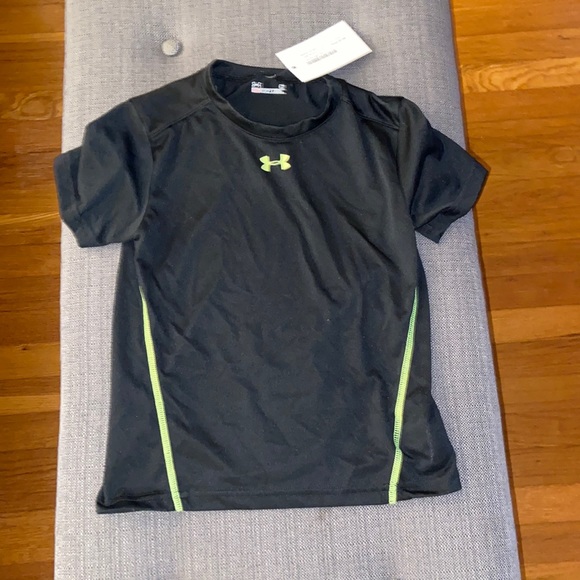 Under Armour Other - Under Armour boy’s shirt size 5